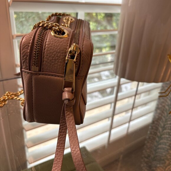 Marc Jacobs The Snapshot Small Elevated Crossbody Bag RARE Pink with Gold Chain - Picture 5 of 9